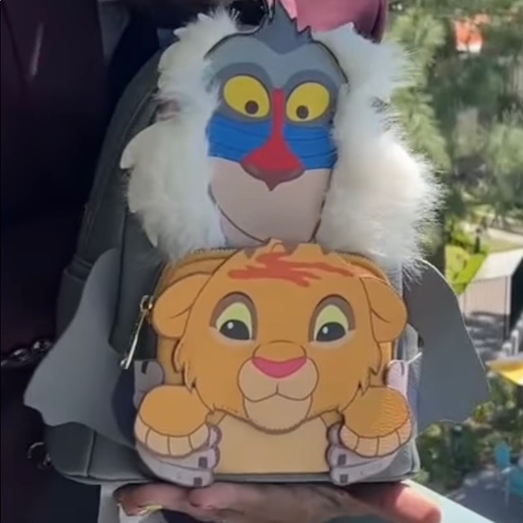 Loungefly lion king simba rafiki backpack 2022 ships ToDAY - Picture 4 of 10